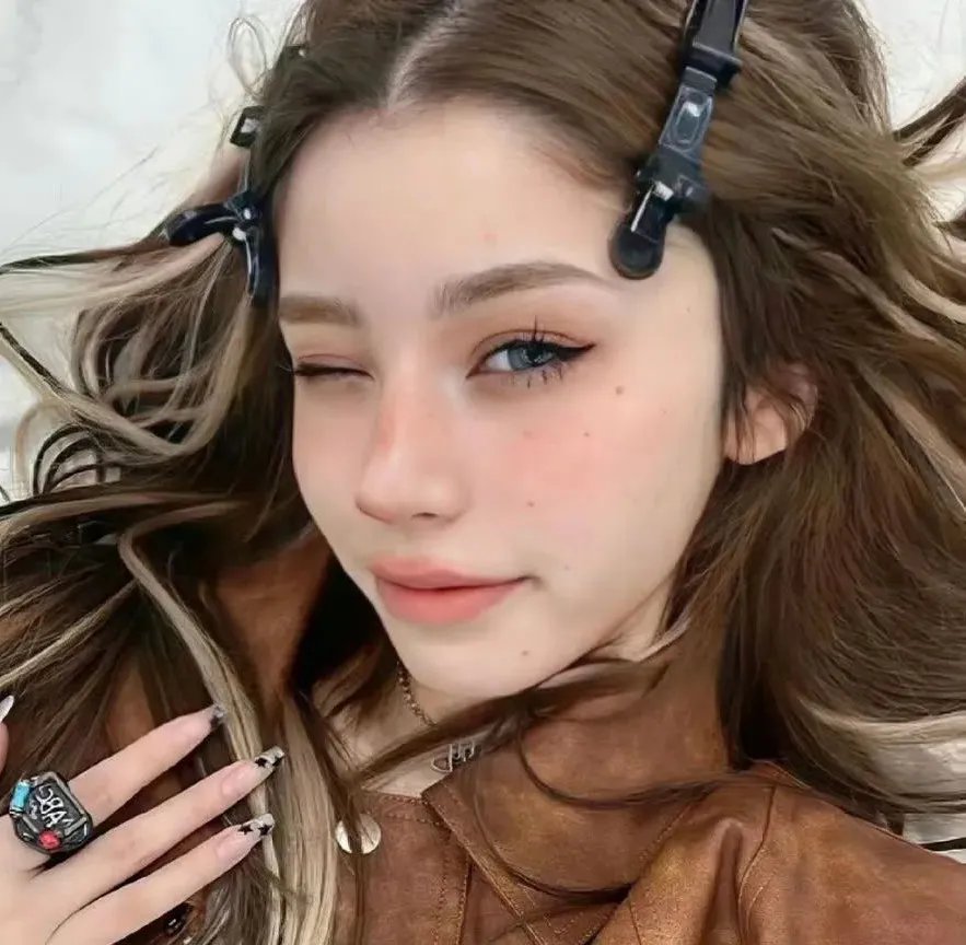 妙女儿海报