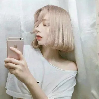 巴黎不存在海报